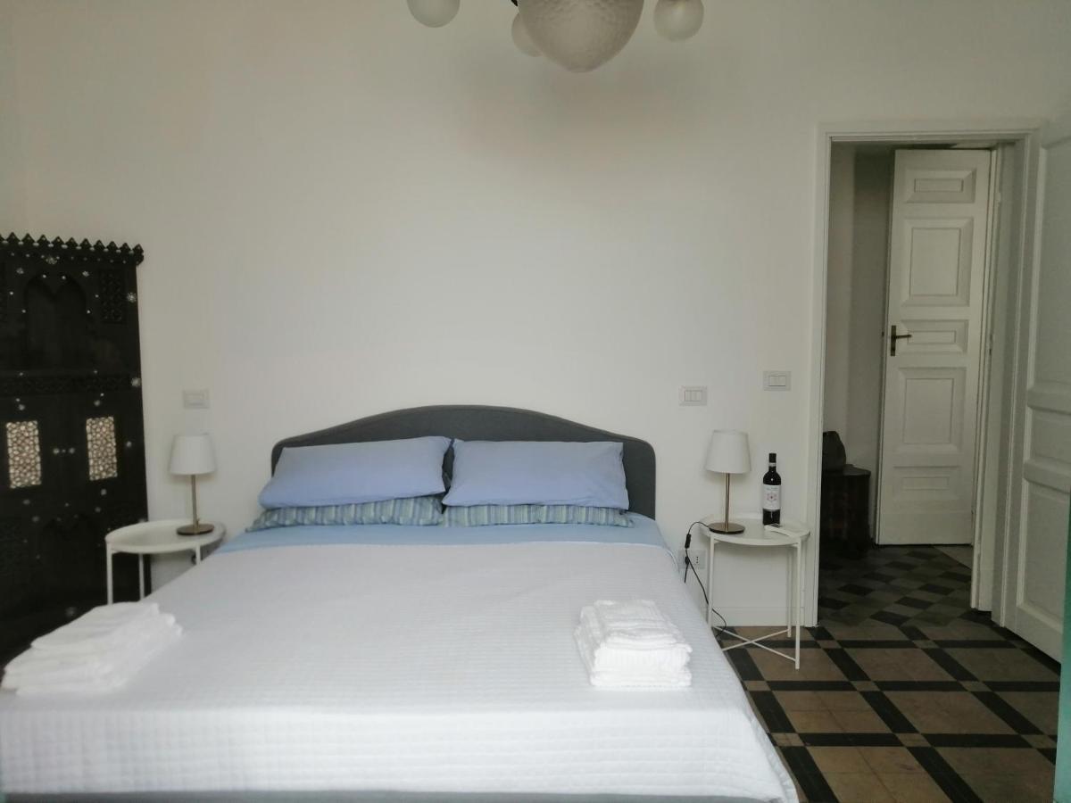 Bbcasablu Apartment Acireale Luaran gambar