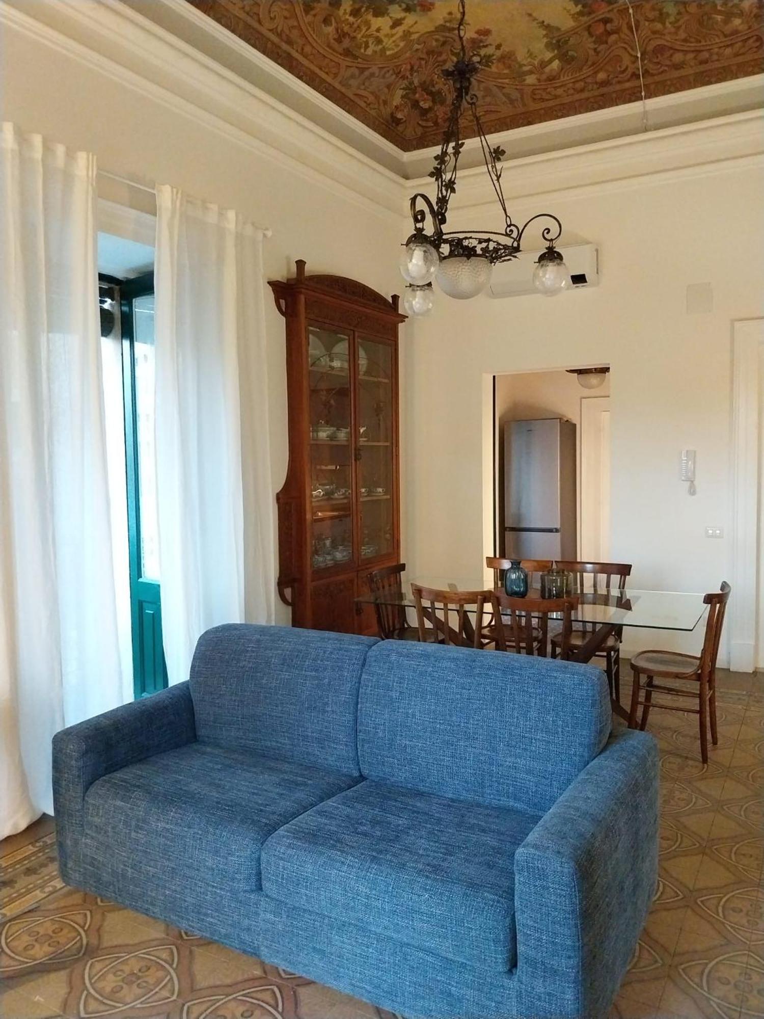 Bbcasablu Apartment Acireale Luaran gambar