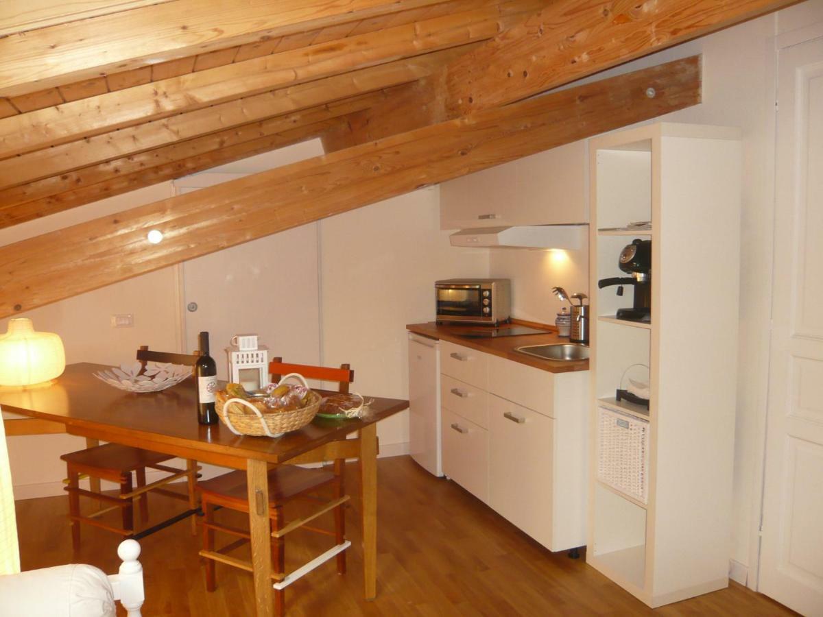 Bbcasablu Apartment Acireale Luaran gambar